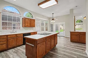 8017 Arlie Ln, North Richland Hills, TX 76182 - Photo 14