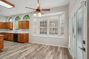 8017 Arlie Ln, North Richland Hills, TX 76182 - Photo 16