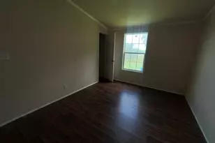 268 W Oaks, Victoria, TX 77905 - Photo 18