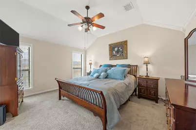 208 Silver Spur Trail, McGregor, TX 76657 - Photo 12