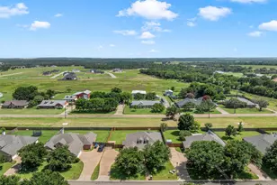 208 Silver Spur Trail, McGregor, TX 76657 - Photo 20