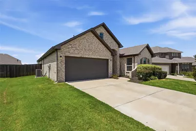 1504 Ravenswood Lane, Wylie, TX 75098 - Photo 2