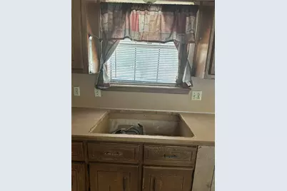 760 Williams Street, Italy, TX 76651 - Photo 10