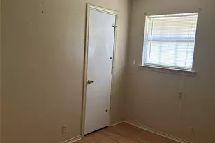 760 Williams St, Italy, TX 76651 - Photo 16
