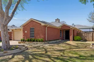 2305 Highridge Dr, McKinney, TX 75071 - Photo 2