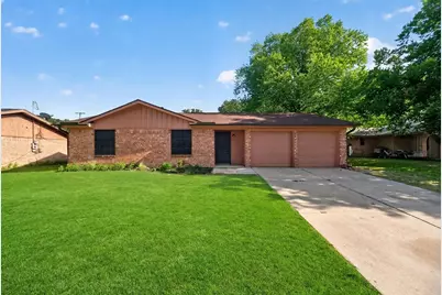 3856 Brambleton Place, Forest Hill, TX 76119 - Photo 1
