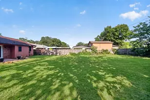 3856 Brambleton Pl, Forest Hill, TX 76119 - Photo 24