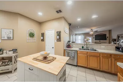 9032 Saratoga Road, Fort Worth, TX 76244 - Photo 14