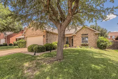 9032 Saratoga Road, Fort Worth, TX 76244 - Photo 2