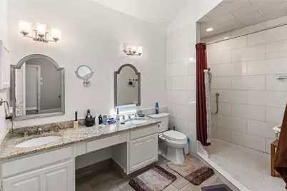 2219 Greenview Drive, Carrollton, TX 75010 - Photo 12