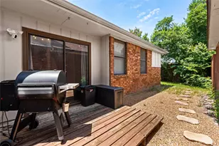 2219 Greenview Dr, Carrollton, TX 75010 - Photo 18