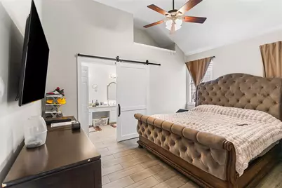2219 Greenview Drive, Carrollton, TX 75010 - Photo 10