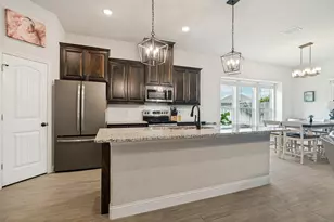2108 Hill Crest Ct, Weatherford, TX 76086 - Photo 10