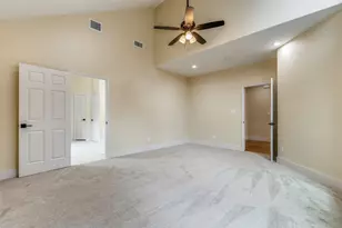 11651 Yoakum Dr, Frisco, TX 75035 - Photo 8