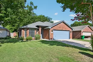 4220 Maryanne Pl, Haltom City, TX 76137 - Photo 1