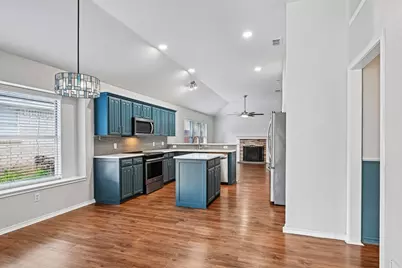 4220 Maryanne Place, Haltom City, TX 76137 - Photo 8