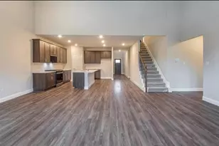 404 Dempsey Dr, McKinney, TX 75071 - Photo 4