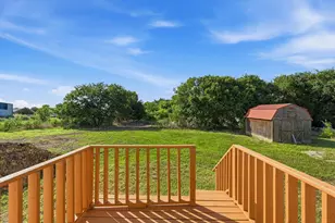 11105 McKinley Dr, Venus, TX 76084 - Photo 6