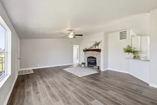 11105 McKinley Dr, Venus, TX 76084 - Photo 8