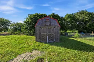 11105 McKinley Dr, Venus, TX 76084 - Photo 20