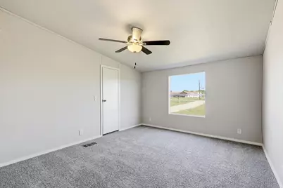 11105 McKinley Drive, Venus, TX 76084 - Photo 14
