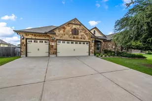 1201 Drummond Cir, Woodway, TX 76712 - Photo 2