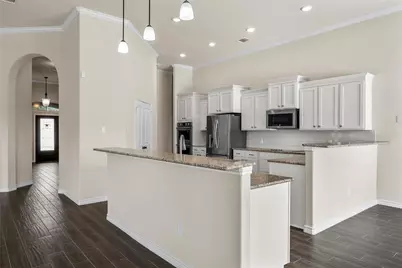 1201 Drummond Circle, Woodway, TX 76712 - Photo 10