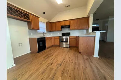 1016 Glenhaven Drive, Hutchins, TX 75141 - Photo 2