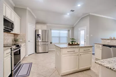 11720 Champion Creek Drive, Frisco, TX 75034 - Photo 10