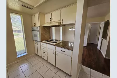 1302 Berkeley Drive, Richardson, TX 75081 - Photo 12