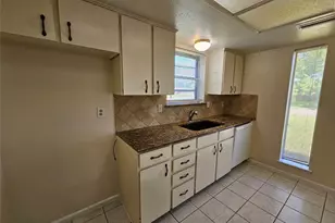 1302 Berkeley Dr, Richardson, TX 75081 - Photo 10