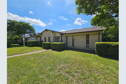 1302 Berkeley Drive, Richardson, TX 75081 - Photo 2