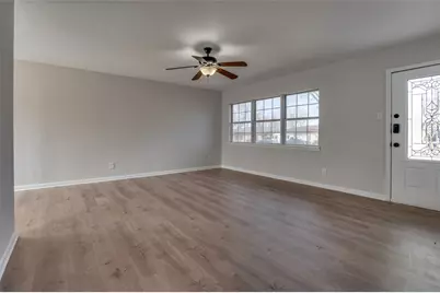 800 E Tucker Boulevard, Arlington, TX 76010 - Photo 6