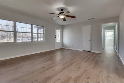 800 E Tucker Boulevard, Arlington, TX 76010 - Photo 4