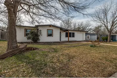 800 E Tucker Boulevard, Arlington, TX 76010 - Photo 2