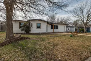 800 E Tucker Blvd, Arlington, TX 76010 - Photo 2