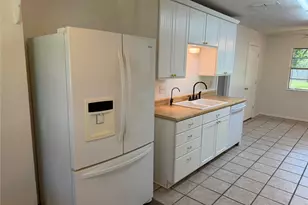 504 Austin Dr, Mineral Wells, TX 76067 - Photo 6