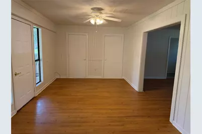 504 Austin Drive, Mineral Wells, TX 76067 - Photo 12