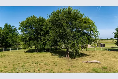 6388 Fm 2071, Gainesville, TX 76240 - Photo 32