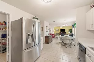 1828 Kittredge Way, Fort Worth, TX 76247 - Photo 14