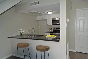 4628 Country Creek Dr, Dallas, TX 75236 - Photo 10