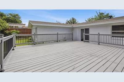 3543 Cloverdale Lane, Farmers Branch, TX 75234 - Photo 26