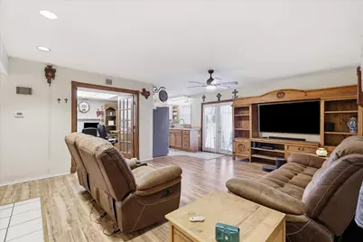 1322 Paris Drive, Garland, TX 75040 - Photo 8