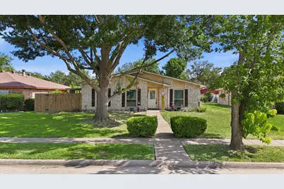 1322 Paris Drive, Garland, TX 75040 - Photo 2