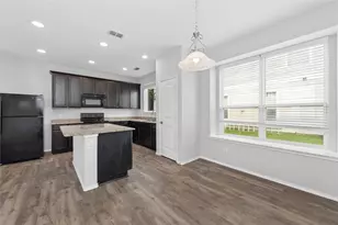 1009 Providence Blvd, Providence Village, TX 76227 - Photo 4