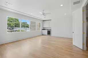 7033 Chantilly Ln, Dallas, TX 75214 - Photo 26
