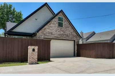 225 E 5th Street, Ferris, TX 75125 - Photo 6