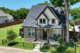 225 E 5th St, Ferris, TX 75125 - Photo 36