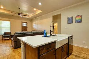 225 E 5th St, Ferris, TX 75125 - Photo 14