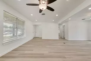 9107 Lindaro Ln, Dallas, TX 75228 - Photo 8